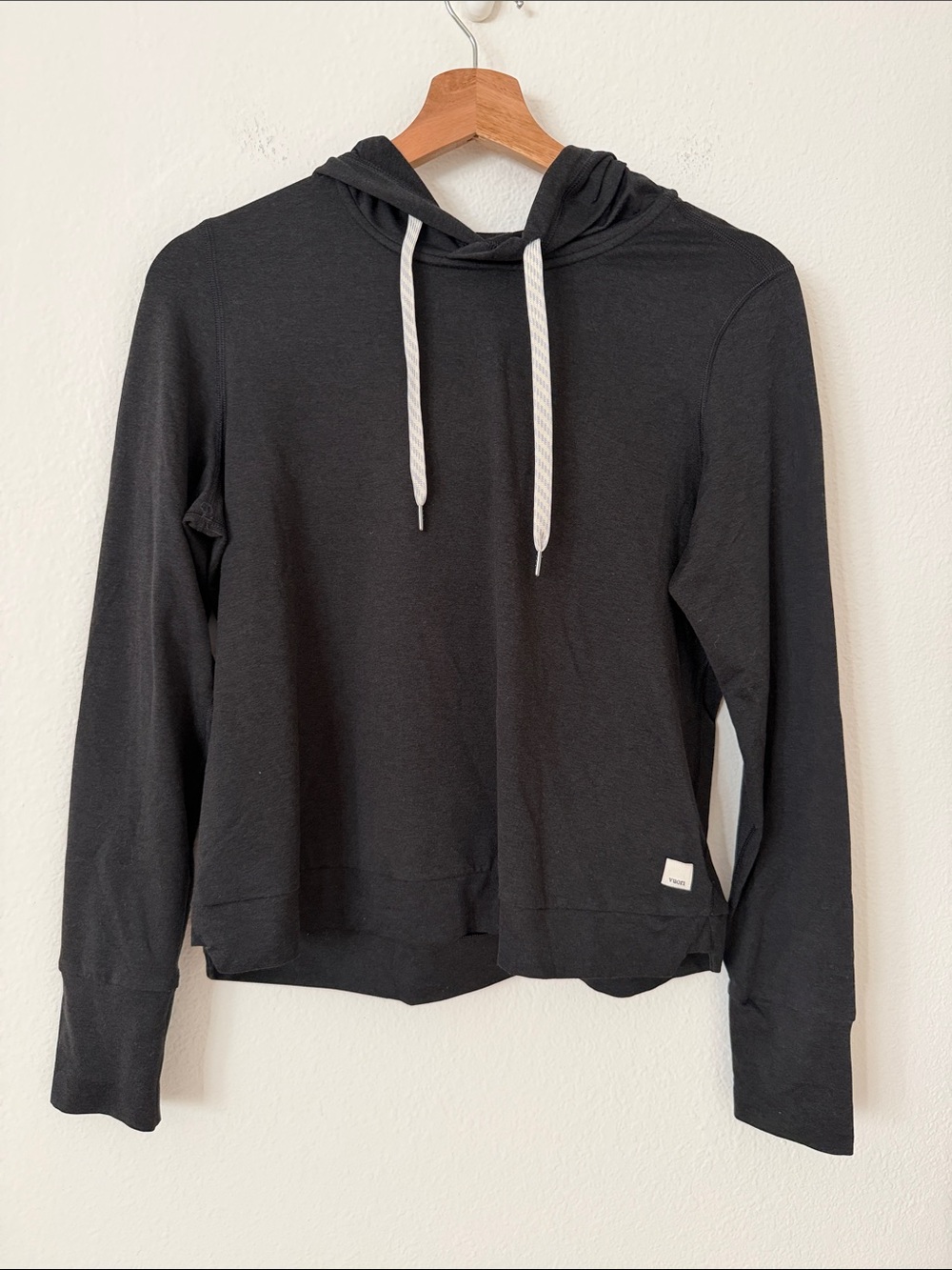 Vuori Halo Essential Pullover Hoodie Black Heather Sweatshirt Size Small S Soft